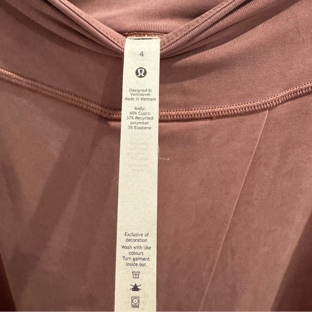 Lululemon Wide Leg High Rise Crop Pants in Spiced Chai, Size 4 - Picture 8 of 13